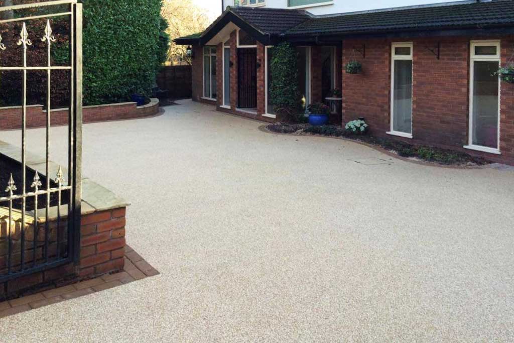 We are approved installers for a range of resin product suppliers, which means that together with our vast experience, we can recommend the best solution for you.
